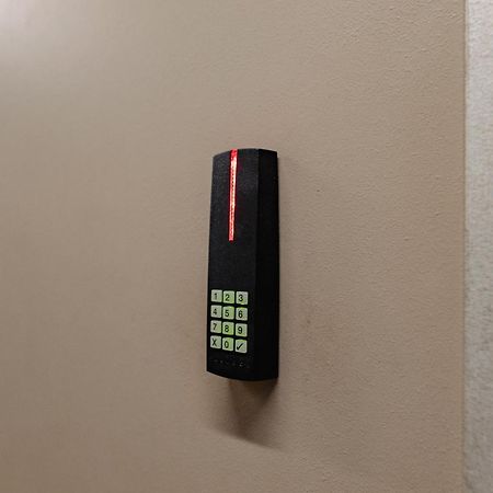 Just Rest Automatic Hostel Вильянди Экстерьер фото