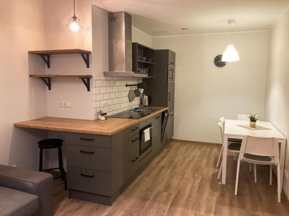 Just Rest Automatic Hostel Вильянди Экстерьер фото